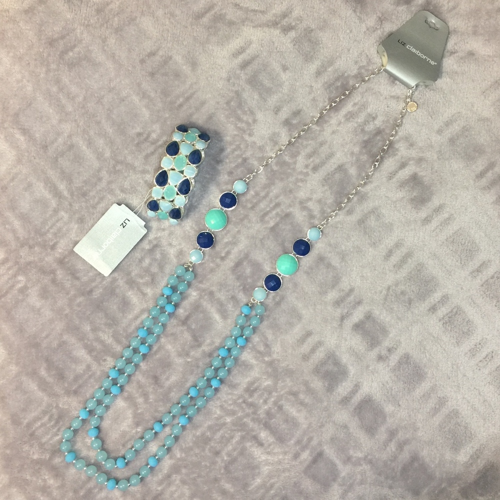 ‼️SALE‼️Liz Claiborne Blue Necklace & Bracelet Set